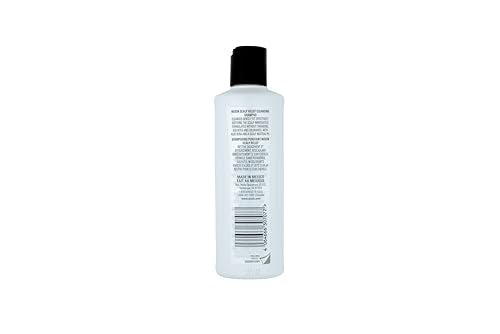 NIOXIN Scalp Relief Cleansing Shampoo front packaging highlighting aloe vera and vitamin E.