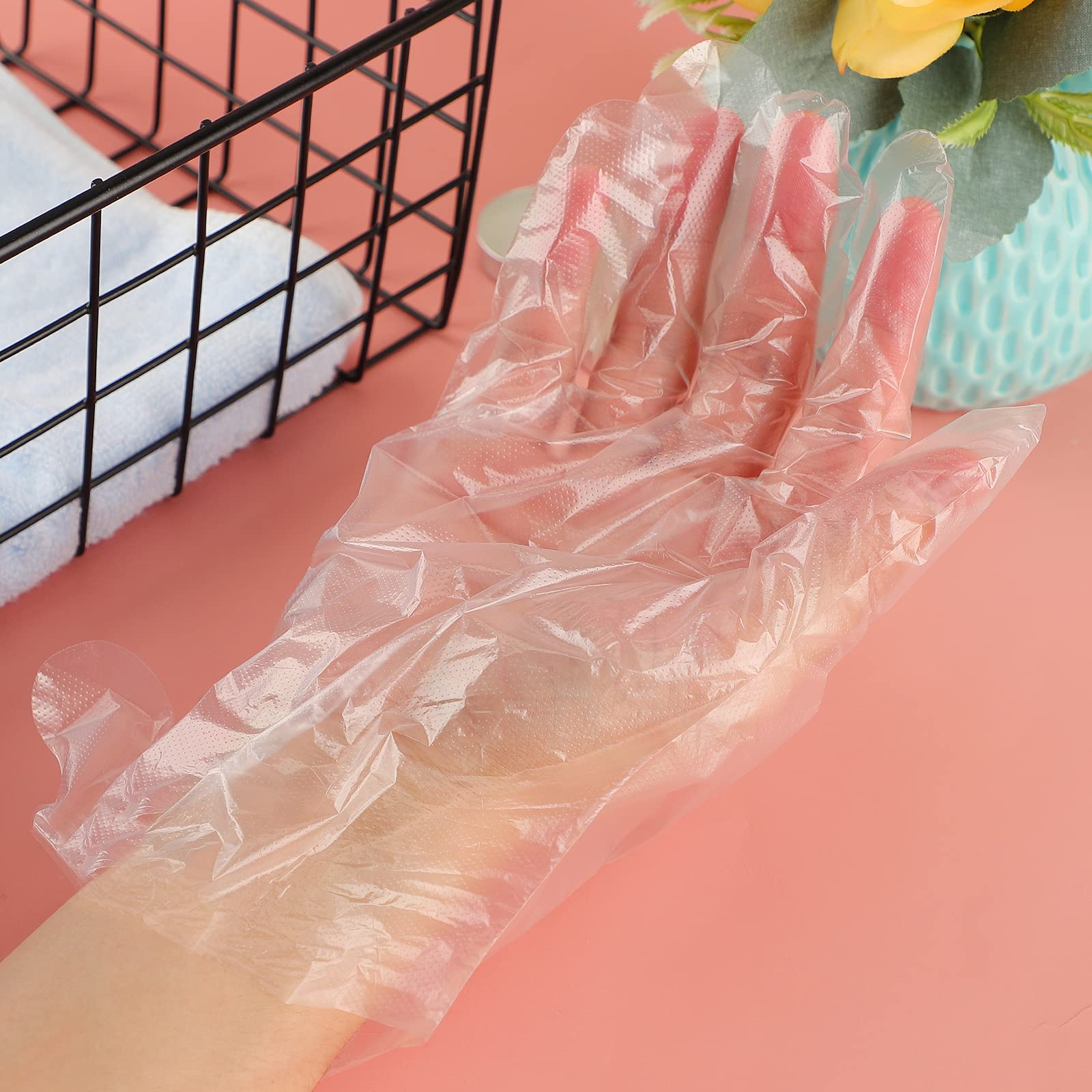 Niubow disposable paraffin glove liners packaging, sanitary and convenient for home baths.