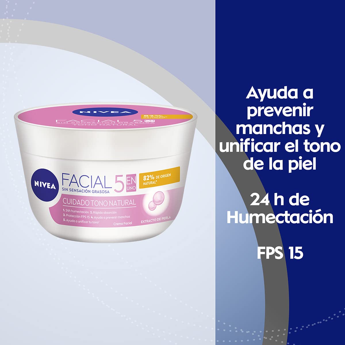 Aplicación circular en la cara con NIVEA Aclaradora Natural para tono uniforme