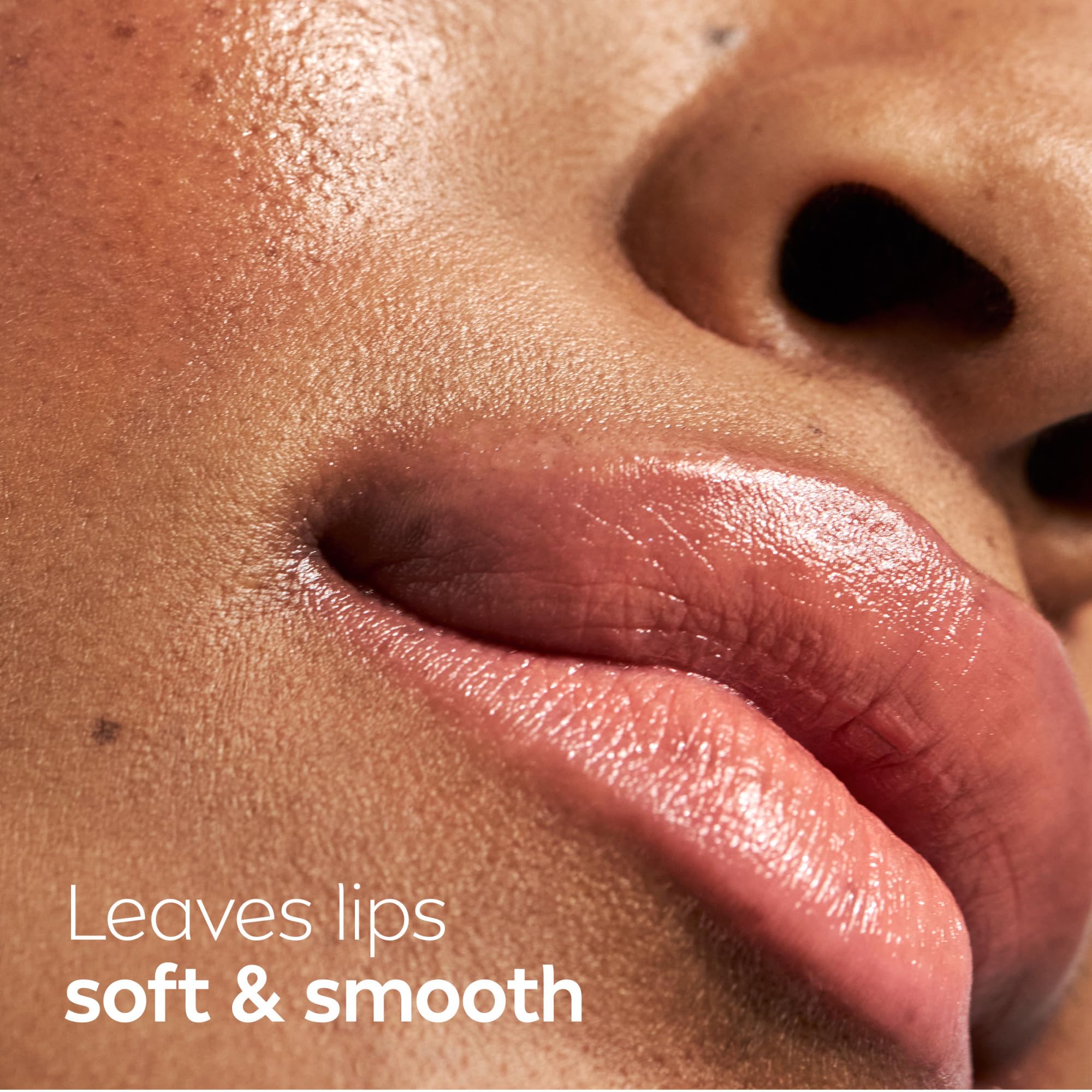 NIVEA balsamo labial reparación e hidratación intensas.