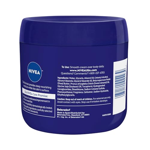 NIVEA crema cuerpo con aceite de almendra, aplicación suave para piel áspera.