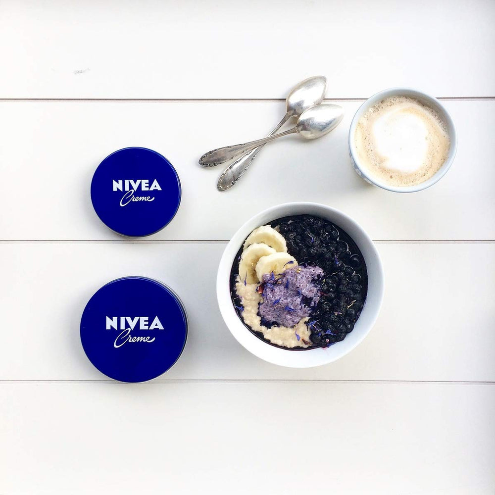 NIVEA Creme soft-skin result, skin feeling cared for