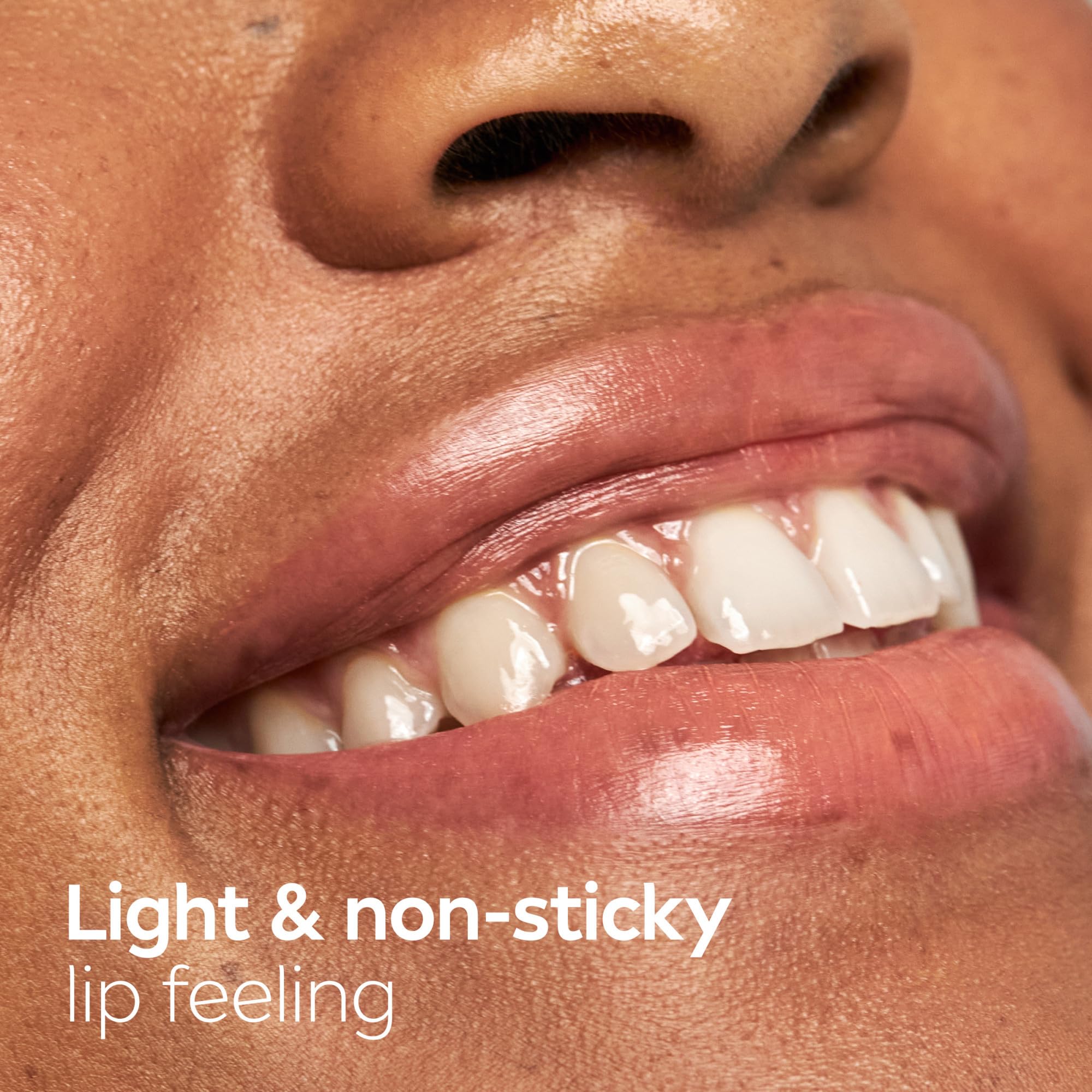 Gift-ready NIVEA lip care set in elegant packaging.