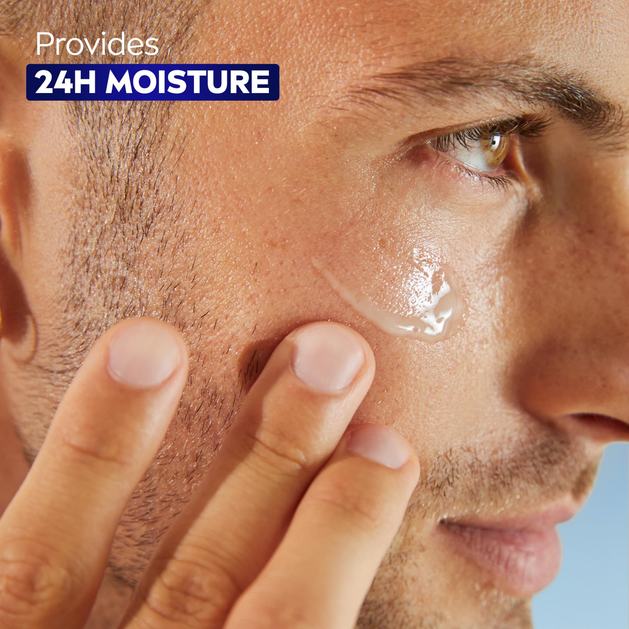 NIVEA MEN Age Defense Serum: textura gel suave para el rostro.