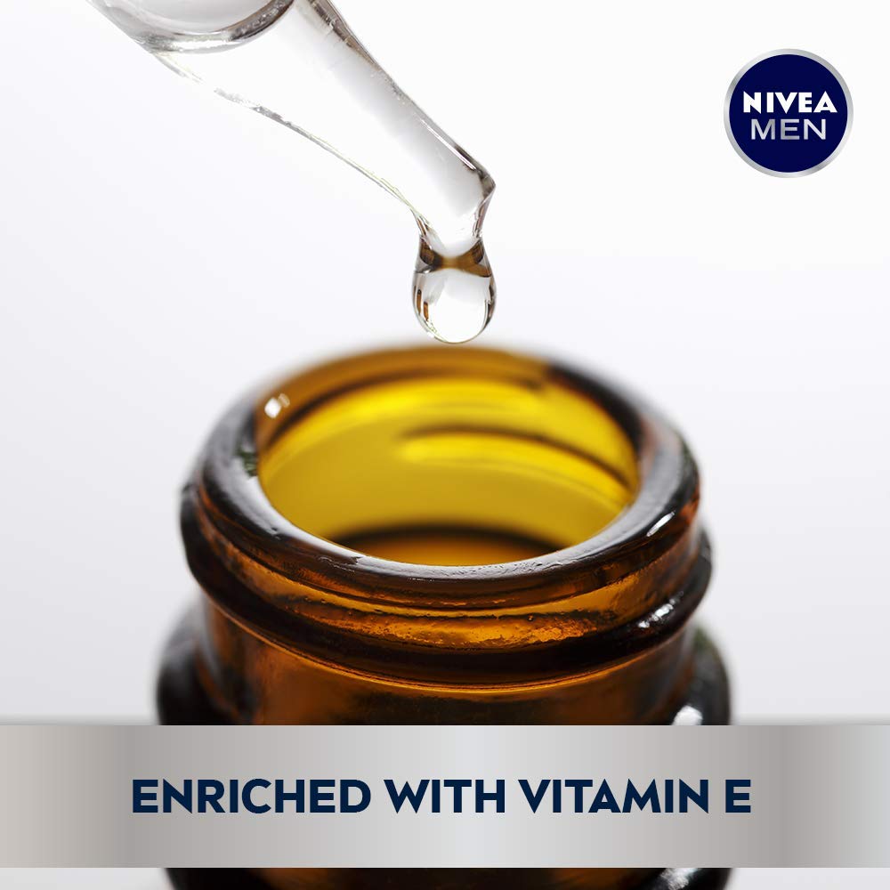 NIVEA MEN Creme texture close-up reveals a light absorbent formula