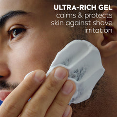 Chamomile-enriched NIVEA MEN Sensitive Cool Shave Gel for daily use.
