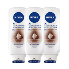 Conjunto de tres botellas de loción de ducha NIVEA con manteca de cacao para hidratación diaria.