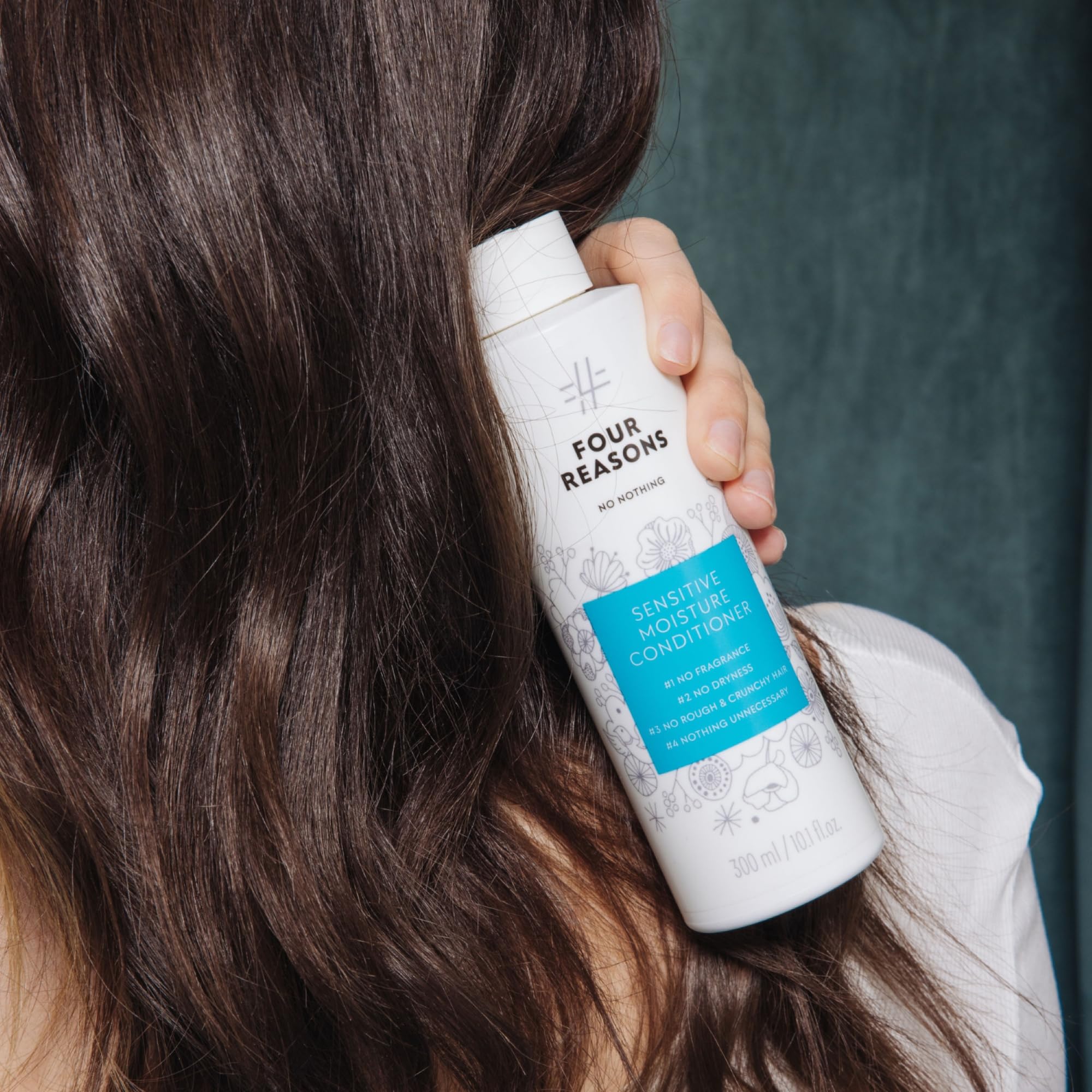 No Nothing dermatologist-tested claim visible on packaging for sensitive skin.