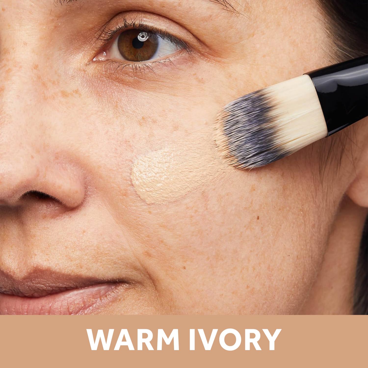 No7: textura ligera que mantiene acabado natural.