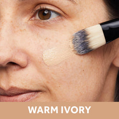 No7: textura ligera que mantiene acabado natural.