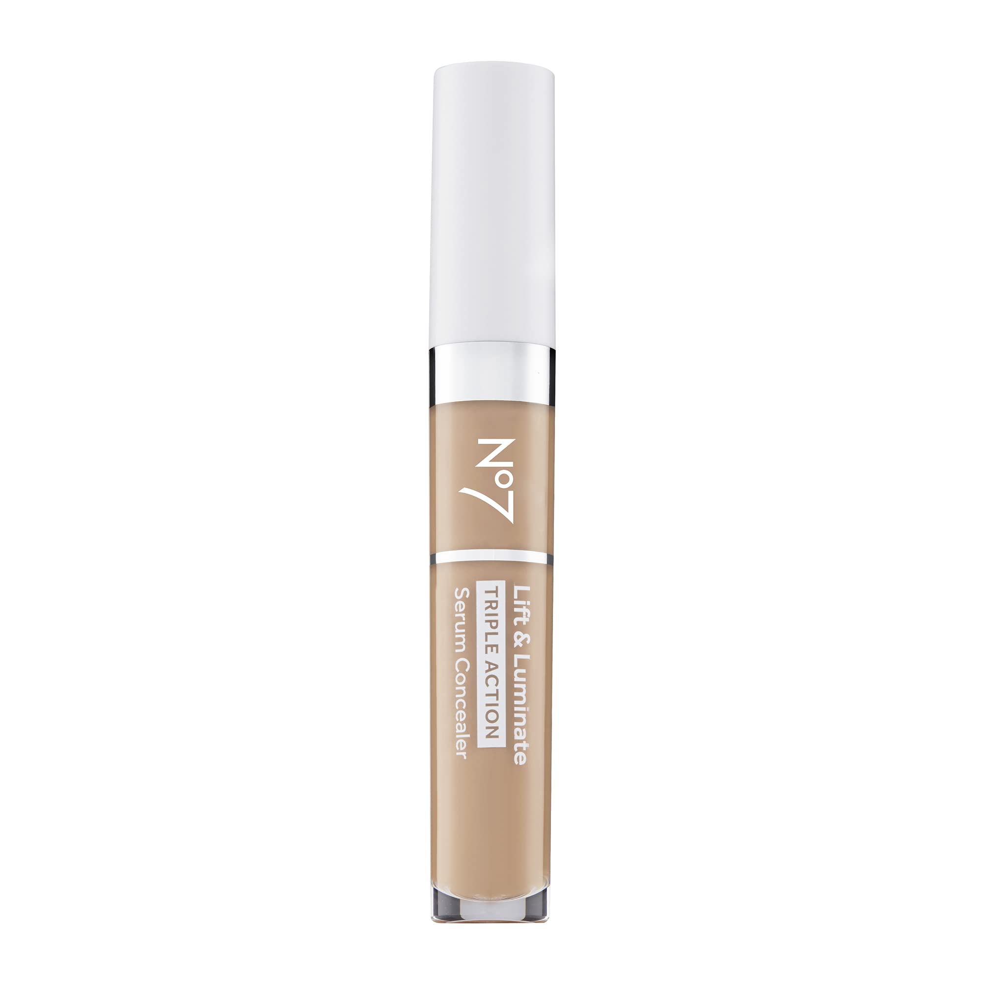 No7 Lift y Luminate suero-corrector en aplicación para tono uniforme y luminoso.
