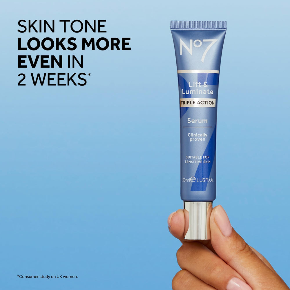 No7 Lift y Luminate serum textura ligera, se absorbe rápido.