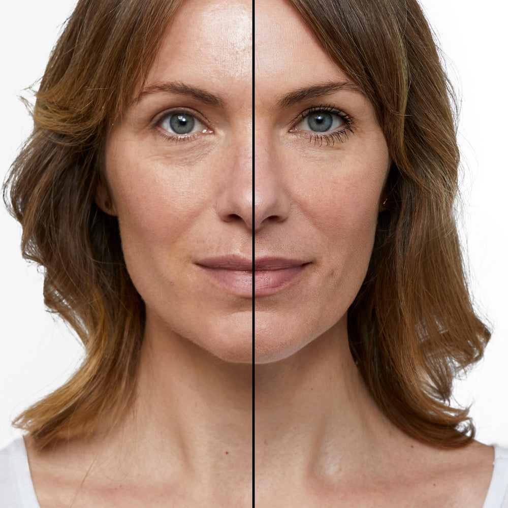 No7 Mascara Ojos Antiedad riza las pestañas para un efecto curvo duradero.