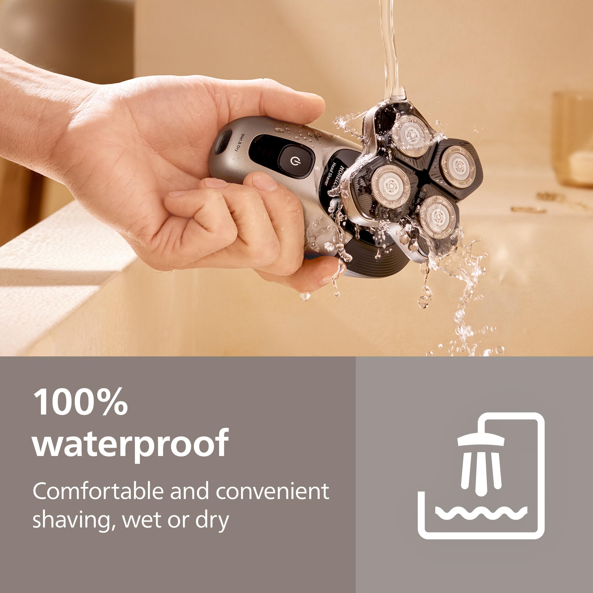 Norelco rinsing station for easy cleaning after use