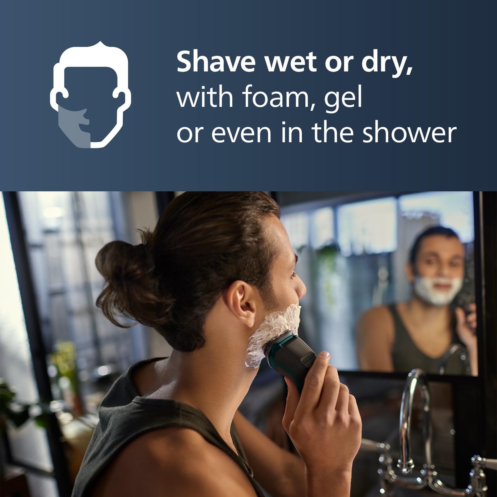 USB-A charging cable included with the 2600 shaver