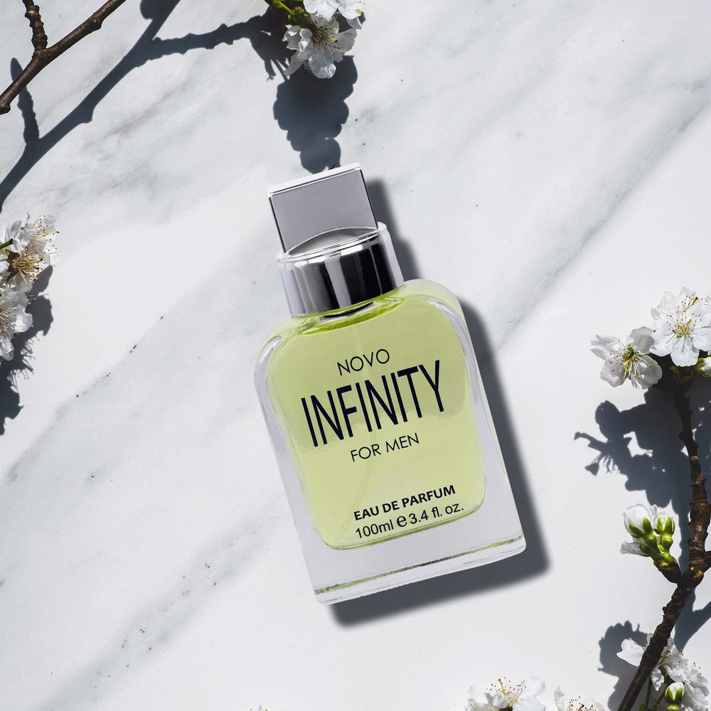 NovoGlow Infinity for Men gift box closeup ideal for special occasions