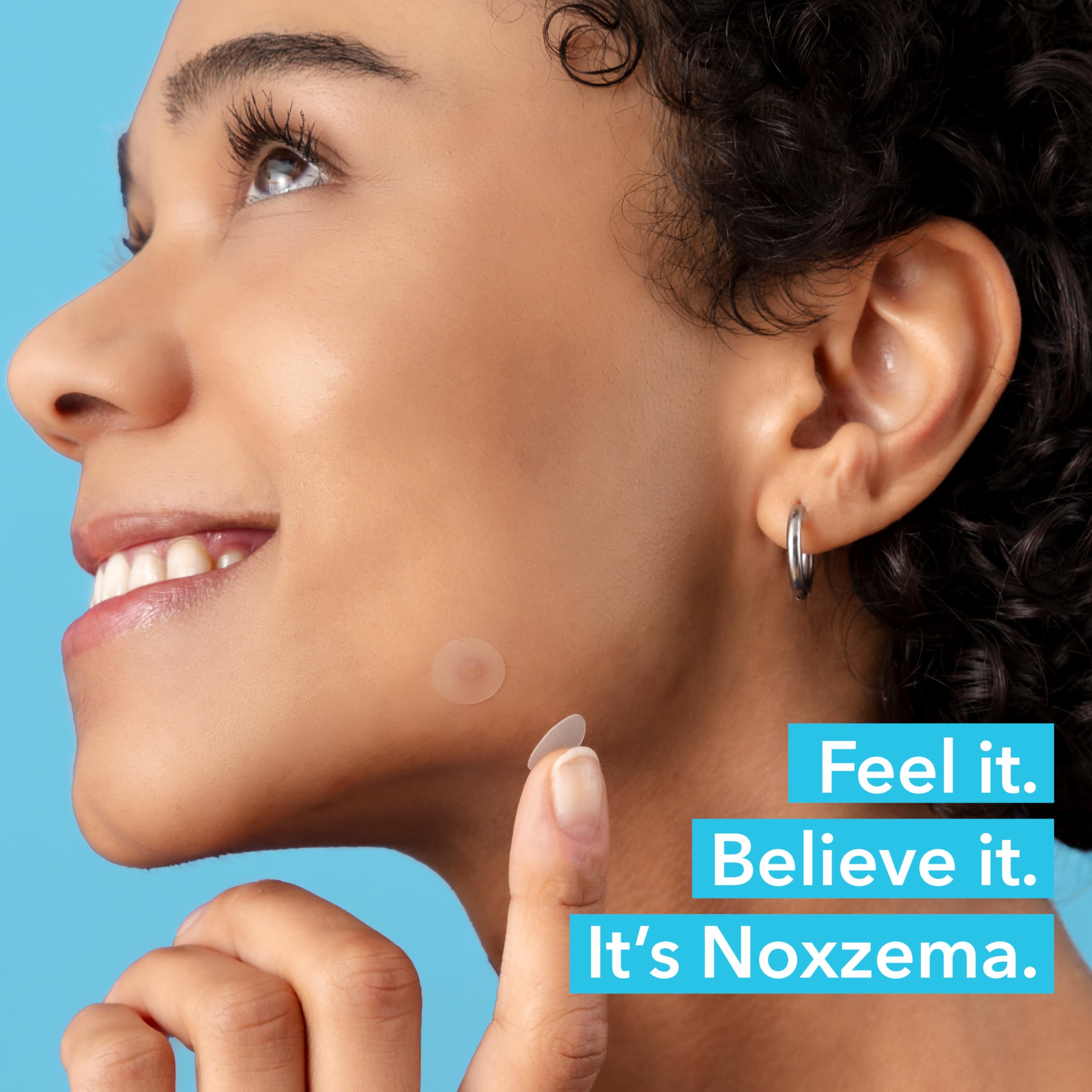 Noxzema patches enriched with niacinamide and tea tree extract