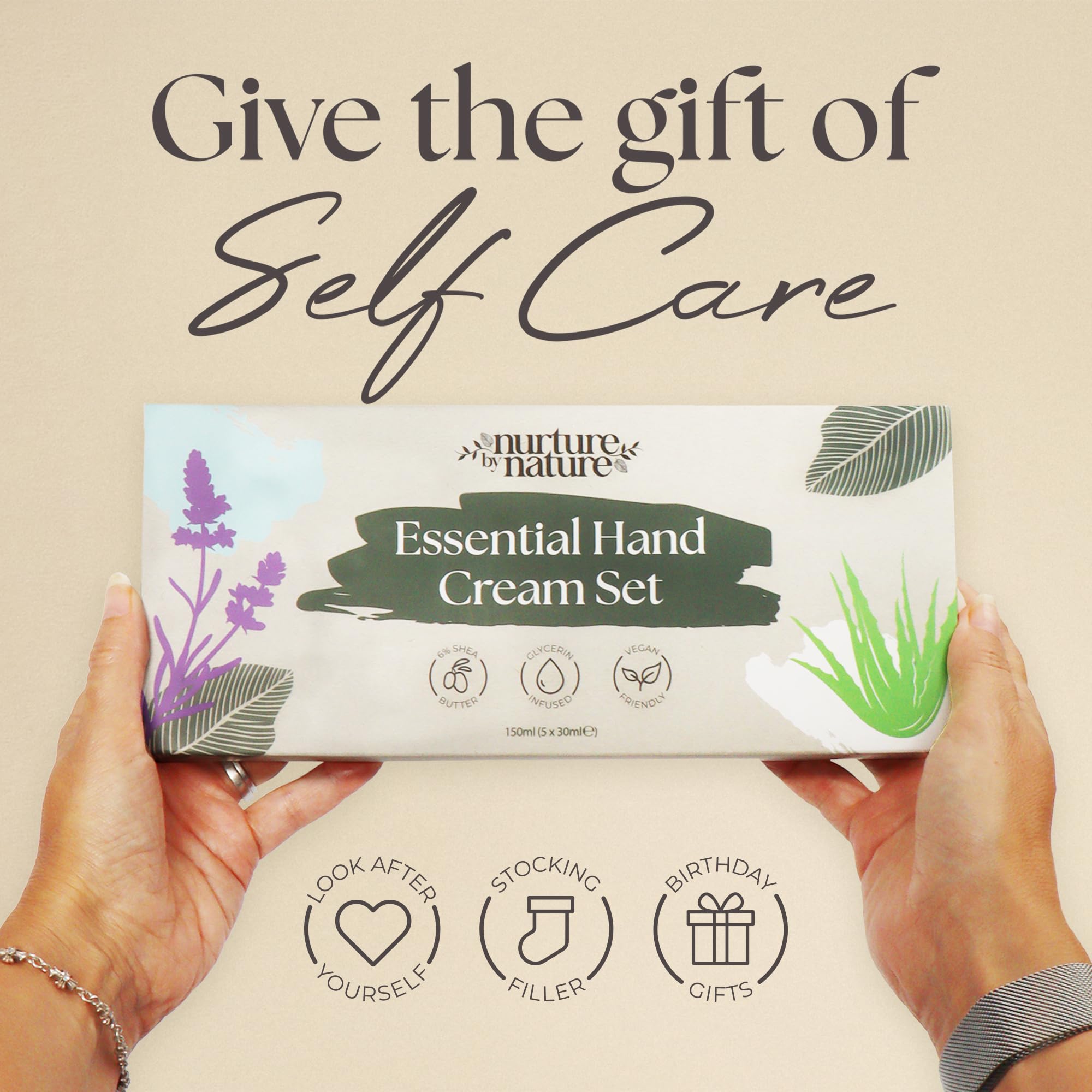 Caja regalo elegante Nurture by Nature Botanicals con cremas de manos para ocasiones especiales