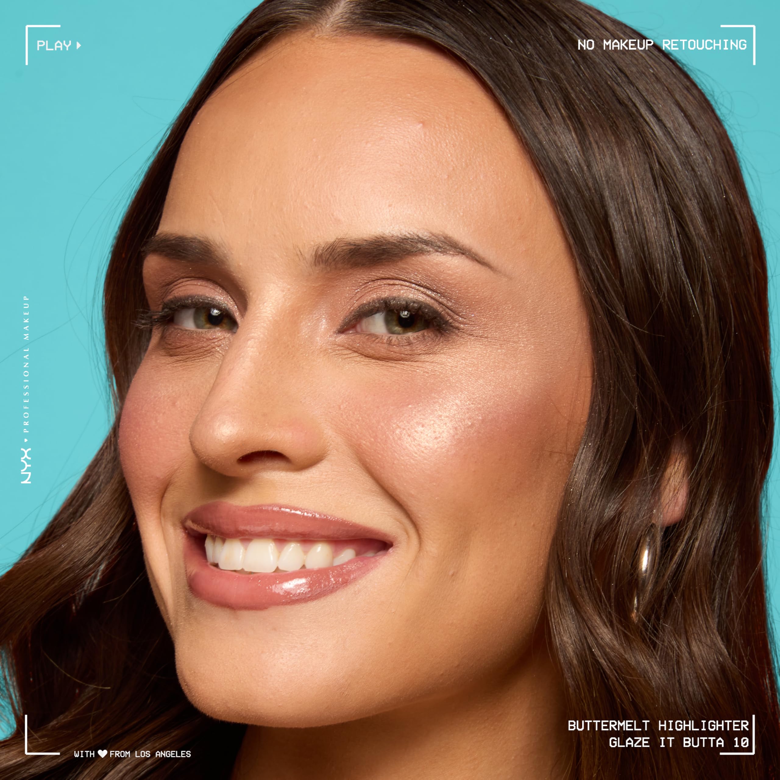 NYX Buttermelt iluminador: combinación con blush para un look cohesivo.