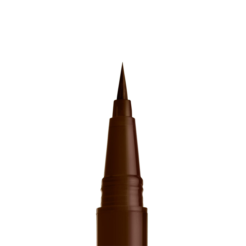 NYX delineador líquido 24 horas de duración.