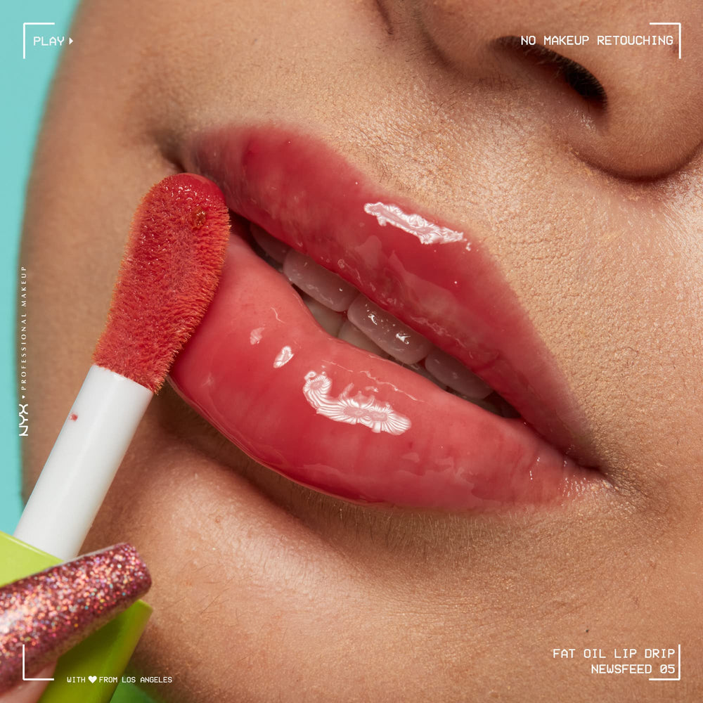 Aplicación suave y cómoda con el Lip Drip de NYX