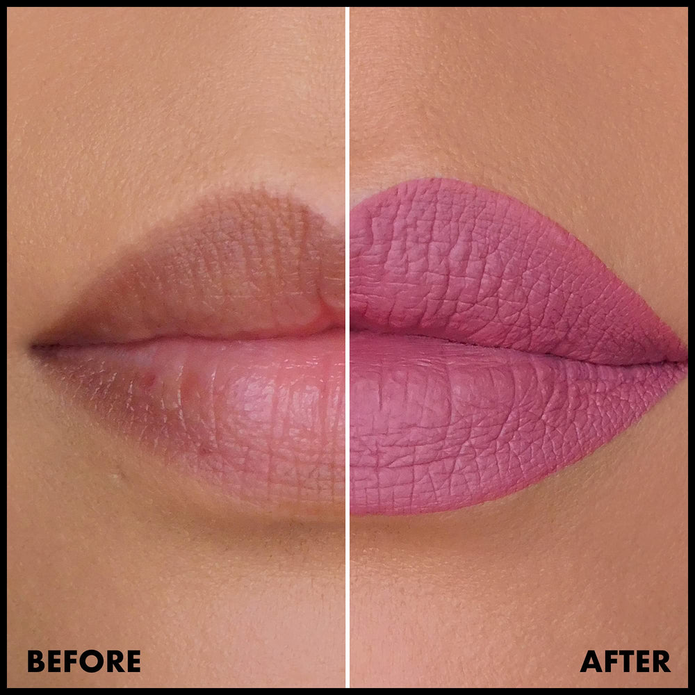 La fórmula de NYX Lip Lingerie XXL Matte permanece sin transferencia.