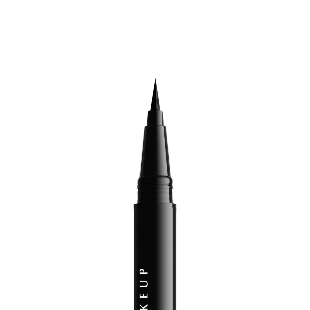 Cobertura uniforme del tinte NYX para cejas definidas.