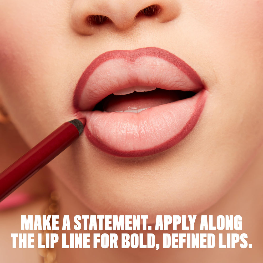 NYX Line Loud Lip Liner: aplicación precisa para definir labios sin esfuerzo.