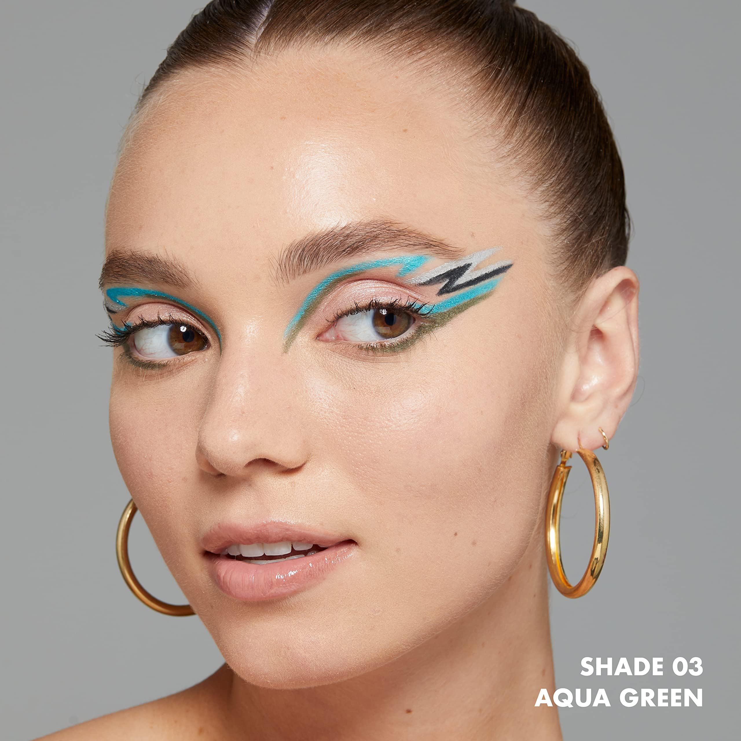 NYX Professional Makeup delineador mecanico Aqua Verde, definición precisa para ojos.