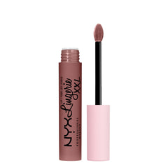 NYX Lip Lingerie XXL Unhooked, tono beige gris, acabado mate duradero.