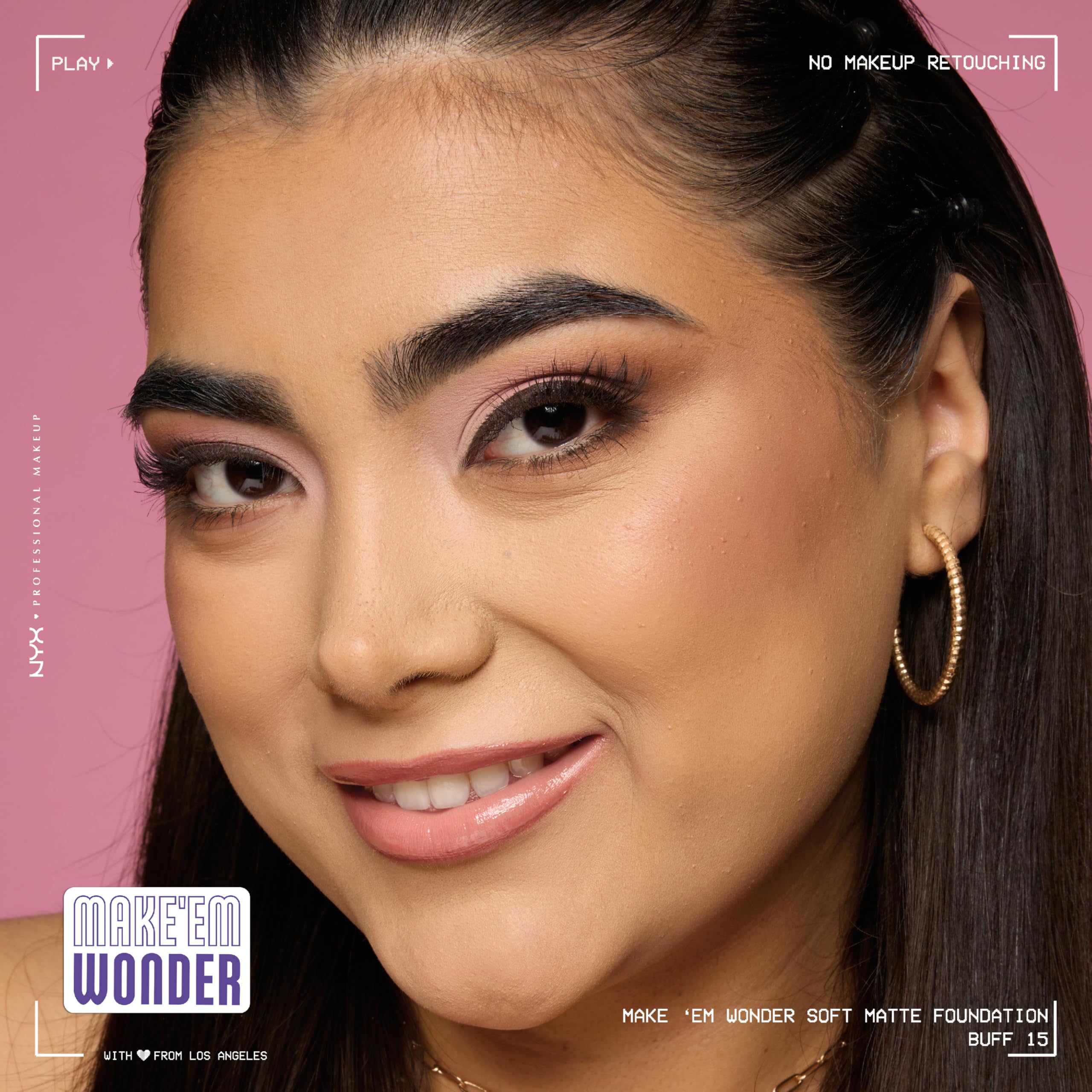 NYX Make 'Em Wonder acabado suave mate y control de brillo.