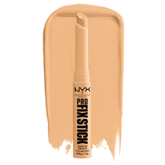 NYX Pro Fix Stick Correcting Concealer Soft Beige, aplicación suave para corrección precisa.
