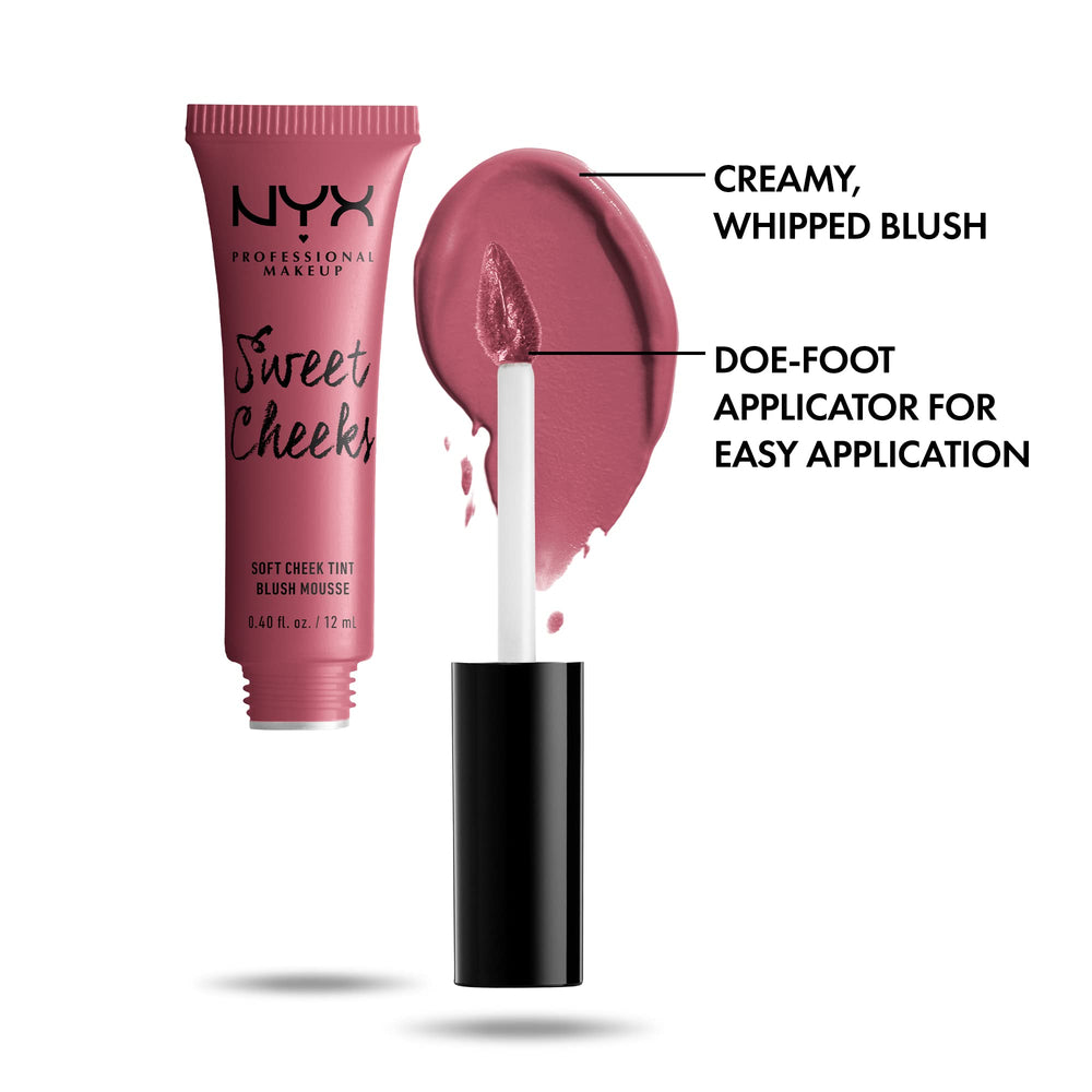 NYX Sweet Cheeks doe-foot applicator for precise application