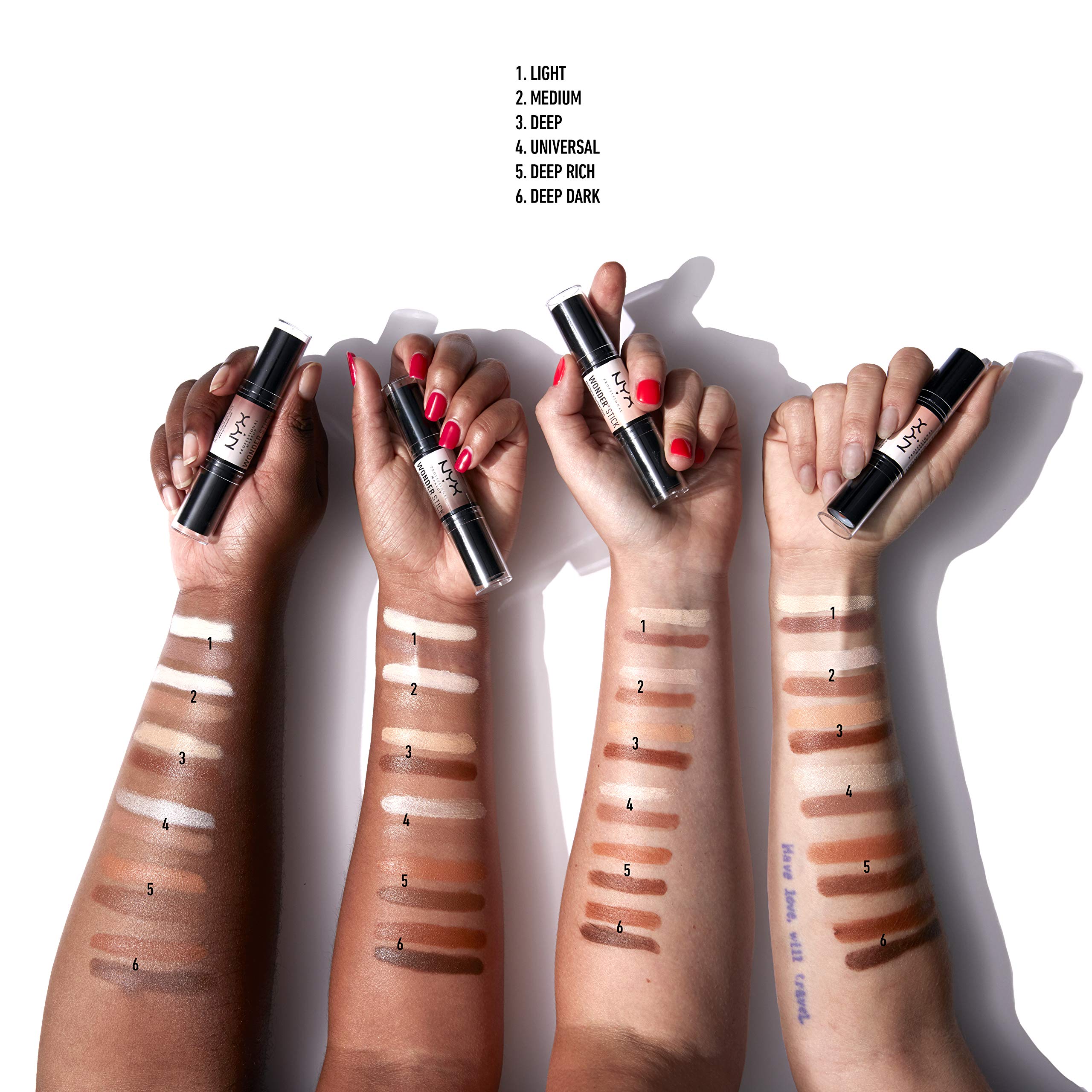 NYX Wonder Stick acabado-natural resalta rasgos sin esfuerzo.