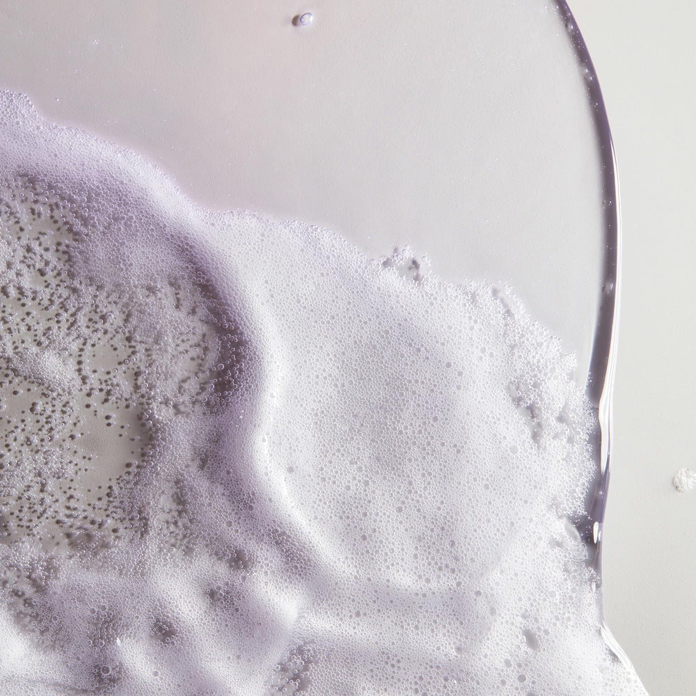 Oily skin focus highlights oil control and pore refinement.