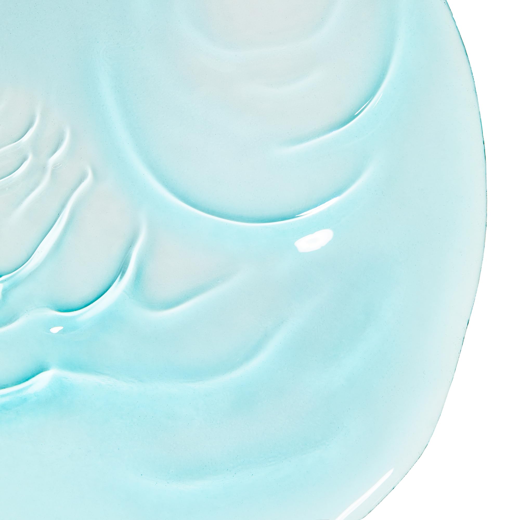 Aloe Vera visual highlight in Obagi Nu-Derm Toner for hydration support.
