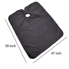 Capa impermeable muestra textura suave y protección contra salpicaduras