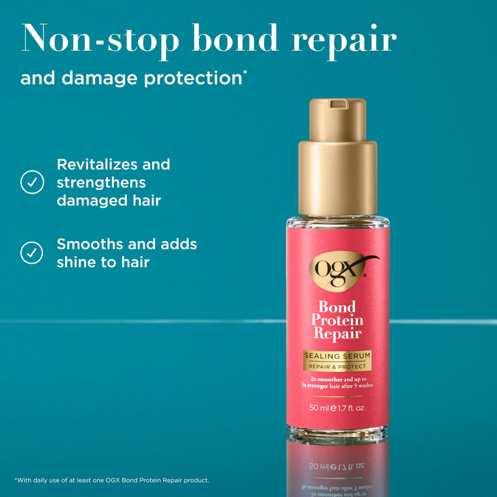 OGX Serum en manos, aplicación suave para puntas, favorece el cabello suave.