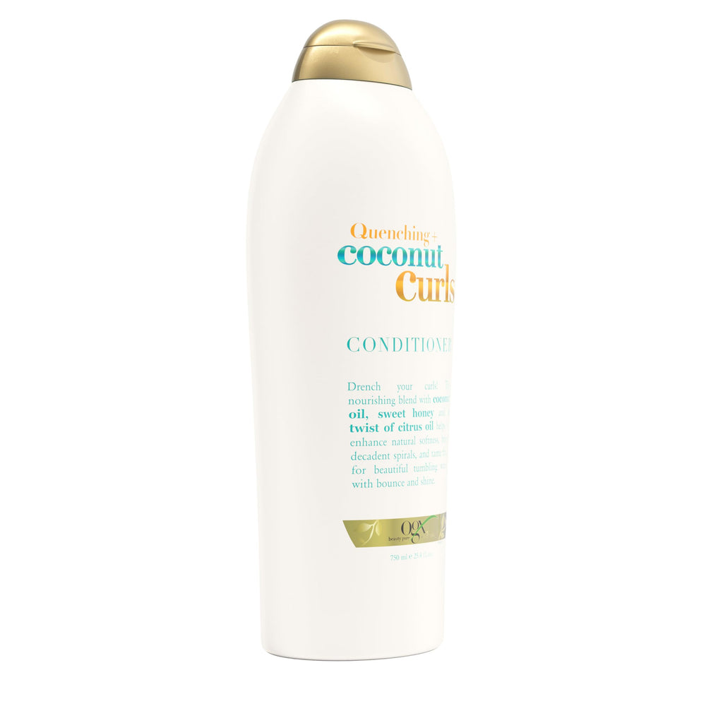 Rutina de cuidado capilar en casa con OGX Quenching + Coconut Curls.