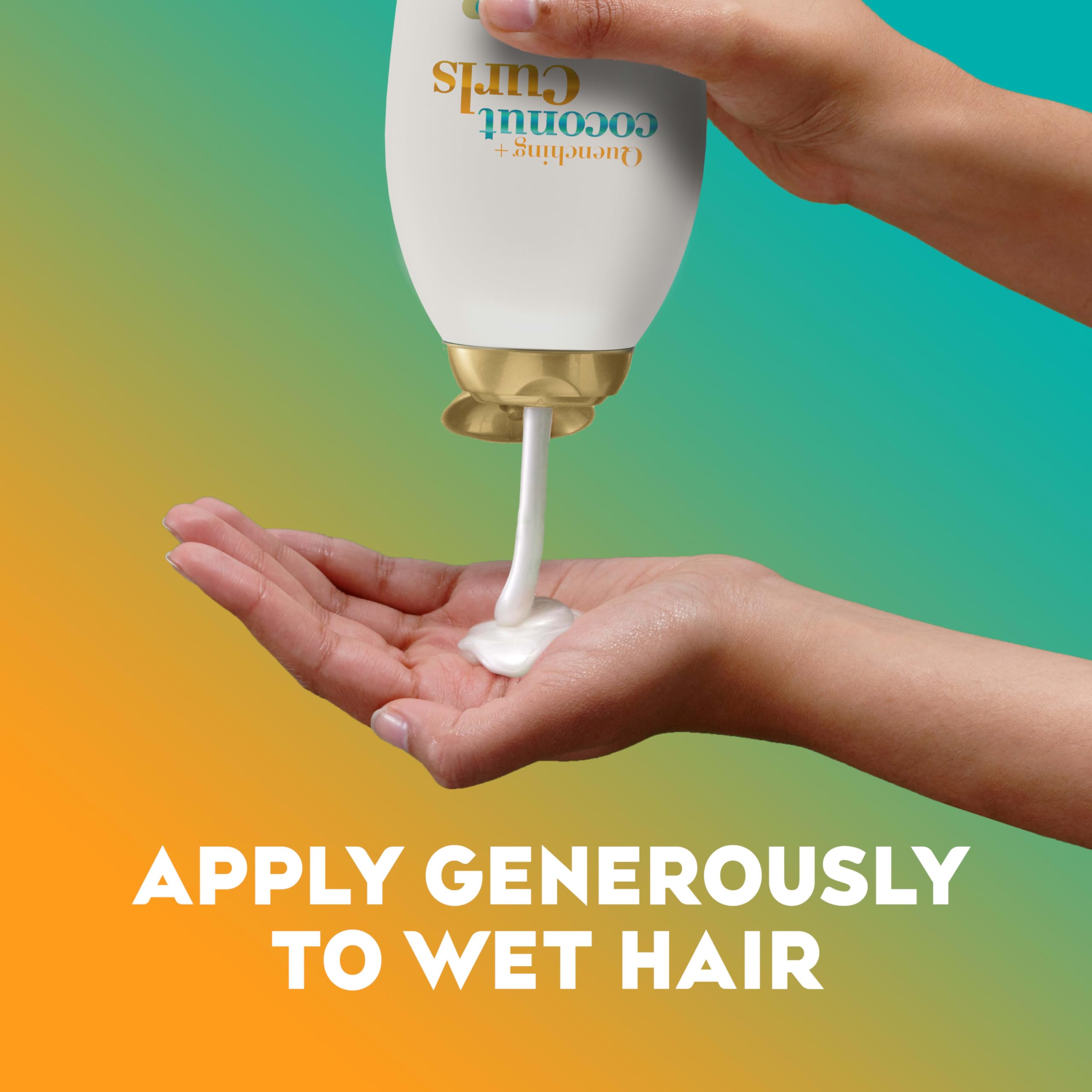OGX Quenching + Coconut Curls envase en primer plano y etiqueta.