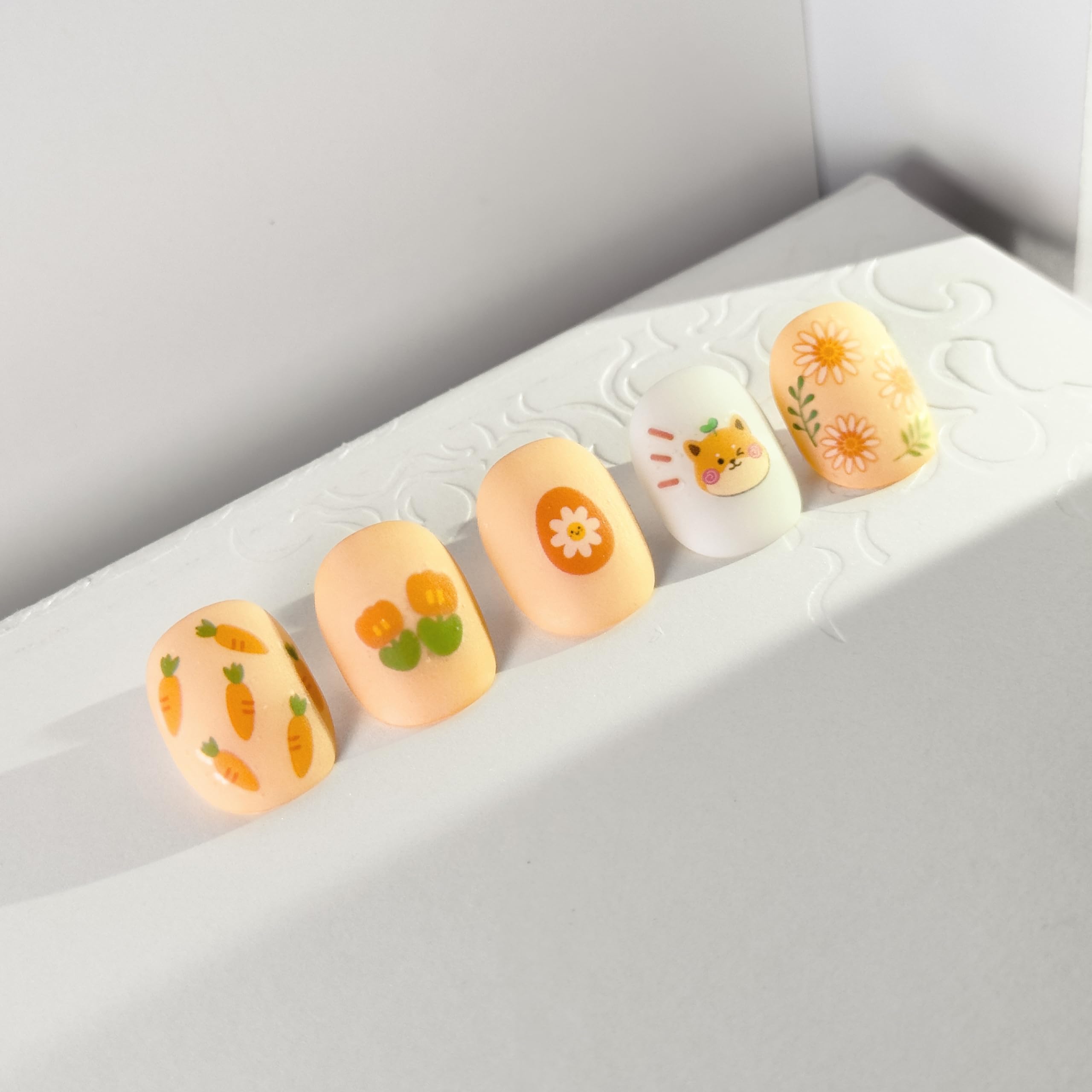 Okiyomi bear-pattern nail stickers with adorable accents for everyday nail art fun.
