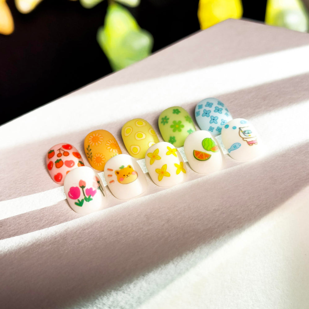 Okiyomi glow-in-the-dark nail stickers design close-up for imaginative after-dark play.