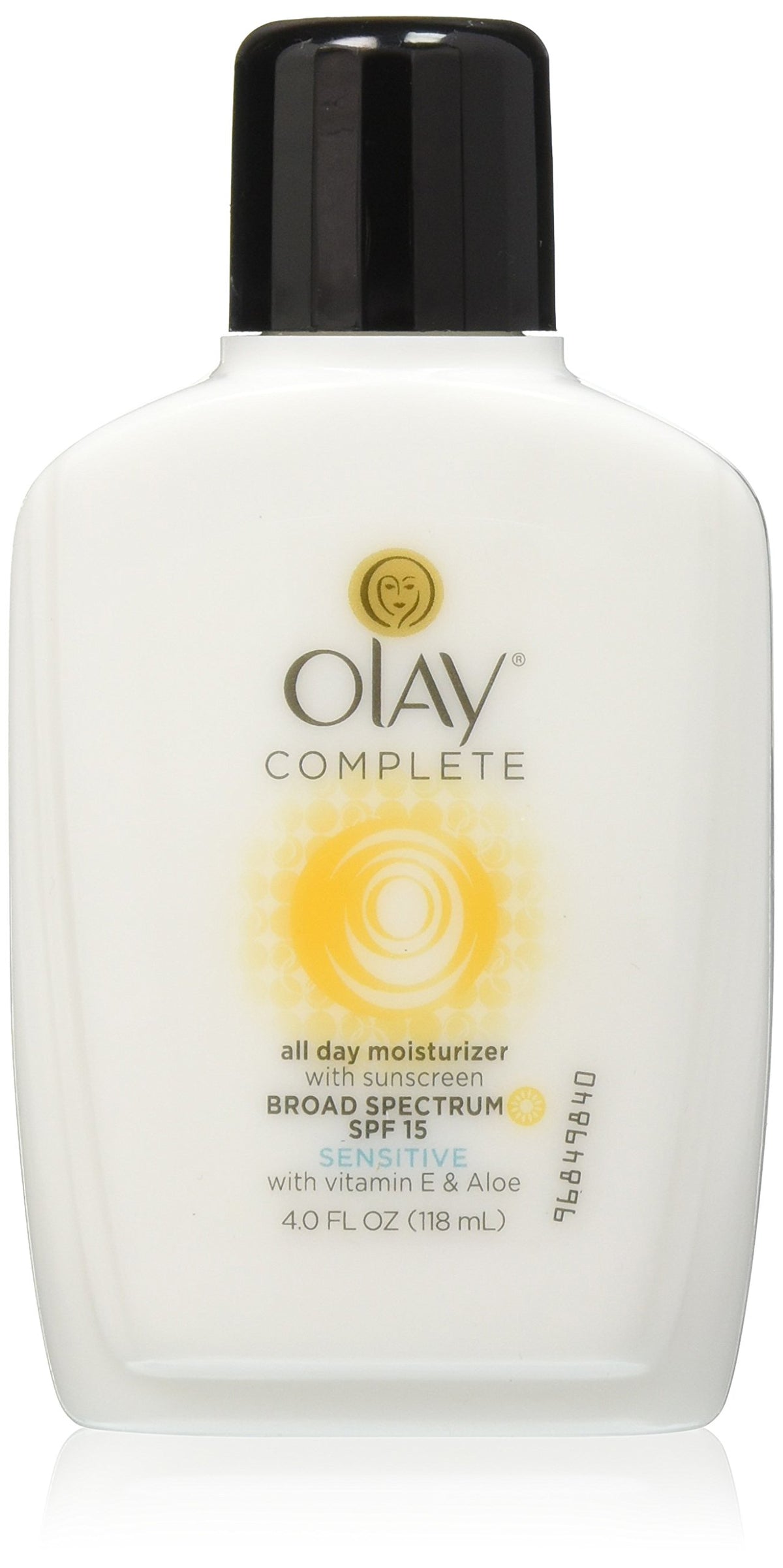 OLAY hidratante diario SPF 15 para piel sensible, envase de cuatro onzas.