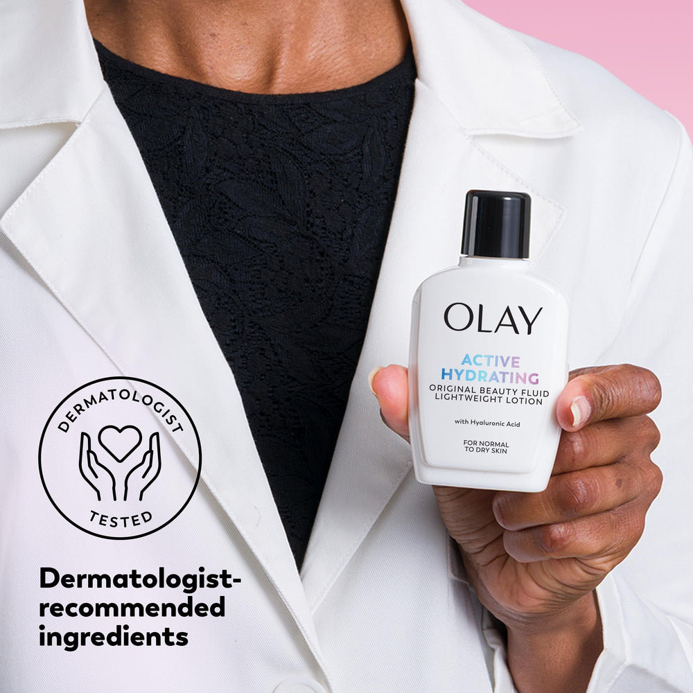Olay hidratante facial fluido, piel suave y luminosa tras la aplicación.