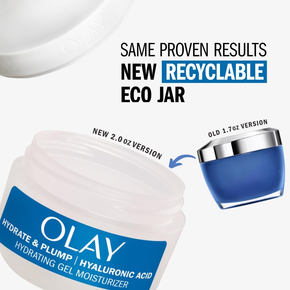 Close-up of gel texture highlighting smooth, non-greasy application for dry skin.