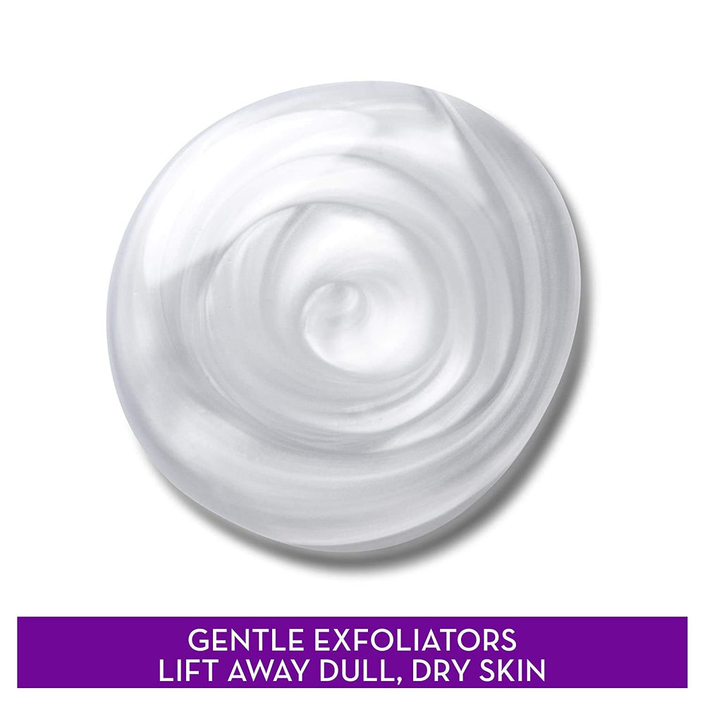 Olay elimina maquillaje, suciedad y grasa para una piel limpia.