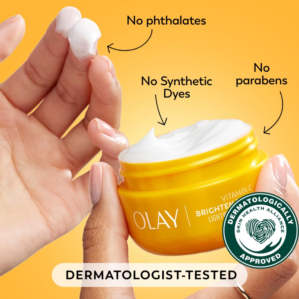 Close-up of skin texture after applying Olay Regenerist Radiance.