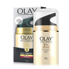 Olay Total Effects 7 en 1: textura cremosa para hidratación suave.