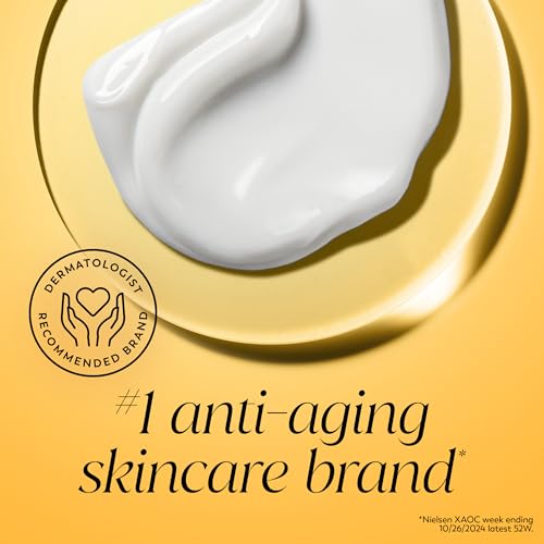 OLAY Vitamin C face cream SPF-friendly day use closeup demonstrates protective glow.