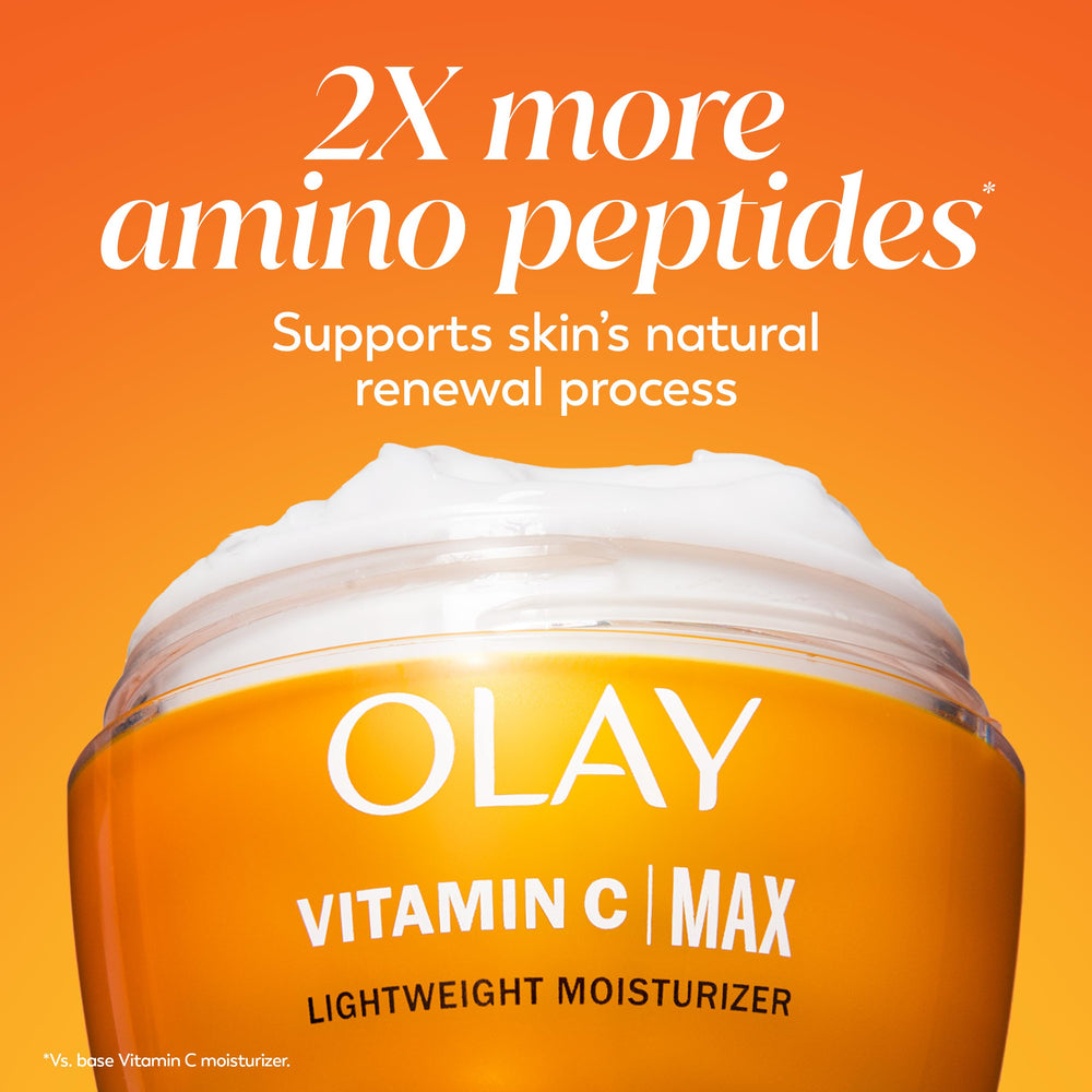 Olay Vitamin C MAX application on neck illustrates even-toned look for all-day wear